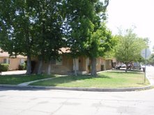 $925 – 600 Pine St., Bakersfield, CA 93304 oleander home is RENTED!
