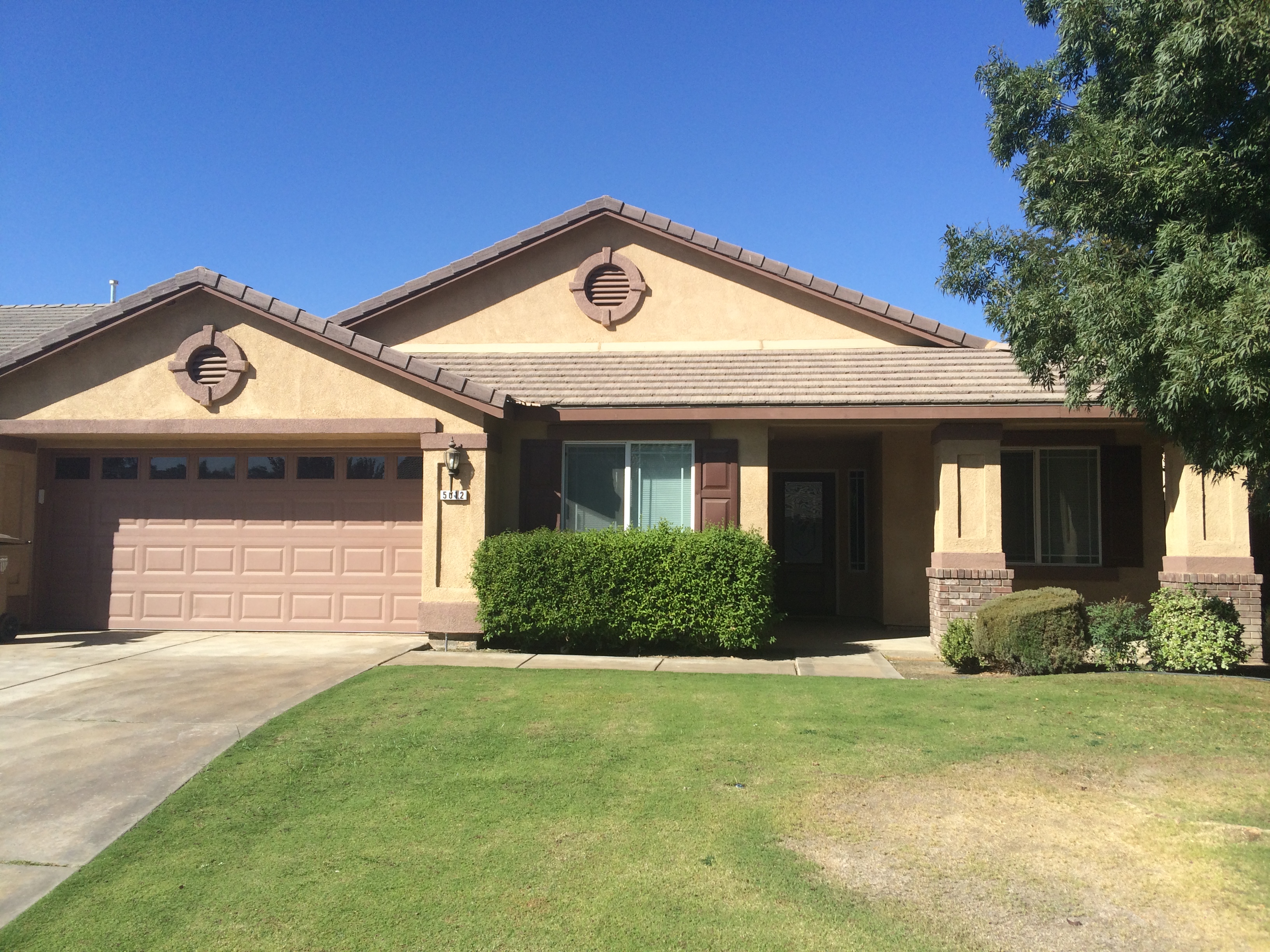 $1900 -5012 Winter Pasture Ave., Bakersfield, CA 93313 Southwest Home Has Been Rented!